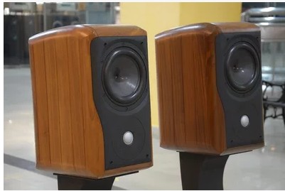 Italy's Chuo Livocal Chorio Academy Sonnet Little Treasure HIFI bookcase country row