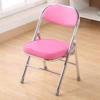 Толстая сидящая лапша розовая