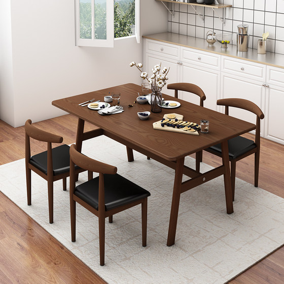 北欧餐桌椅组合家用经济型小户型吃饭桌子化妆书桌椅靠背酒店餐椅