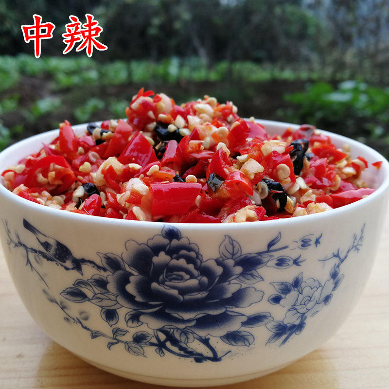 Jiangxi Teprote farmhouse homemade handmade chopped pretzels ultra hot and spicy garlic sauce with soy sauce for the next meal