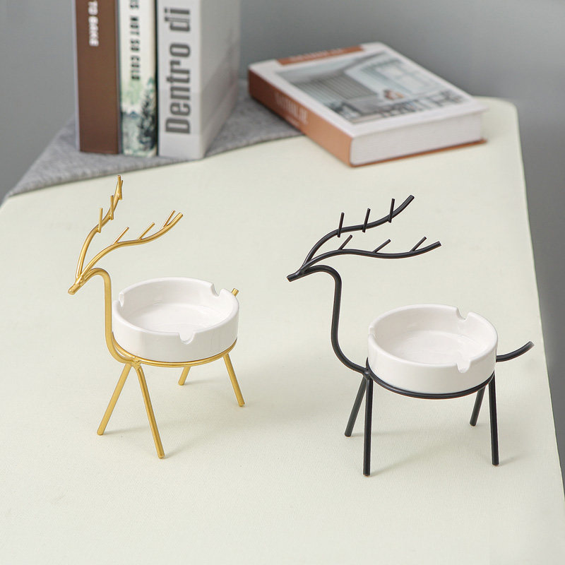 Nordic Decorative Swing Accessories Small Deer Cigarette Ash Trays Creativity Home Living Room Modern Isn Personality Trend Office Ceramics