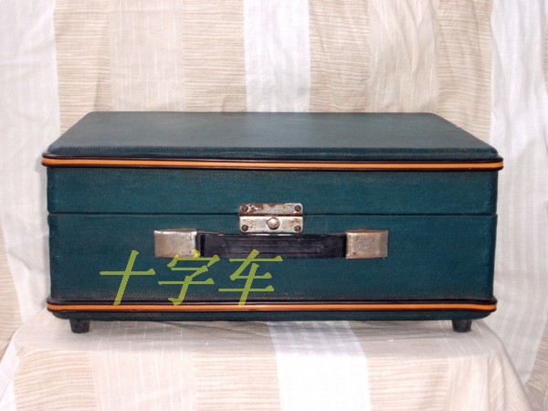 Antique record player record disc C84 movement old-fashioned object collection nostalgia normal play