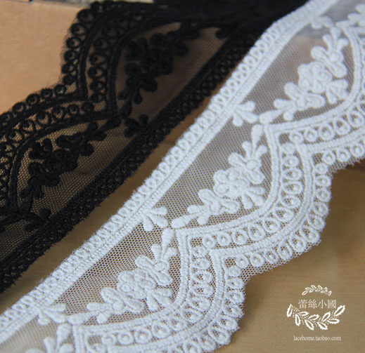 D4E6 Hand DIY Clothing Accessories Exquisite quality lace retro totem mesh embroidery lace