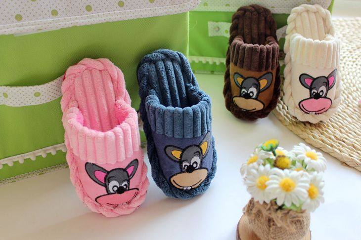 Pantoufles enfants en suède pour hiver - semelle plastique - Ref 1033181 Image 22