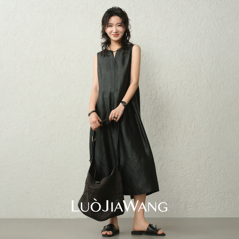Luojiawang丨Mulberry Silk Black Fragrant Cloud Yarn Dress for Women, Drapey Sleeveless A-Line Long Dress, Tank Dress for Summer Luojiawang丨Mulberry Silk Black Fragrant Cloud Yarn Dress for Women, Drapey Sleeveless A-Line Long Dress, Tank Dress for Summer