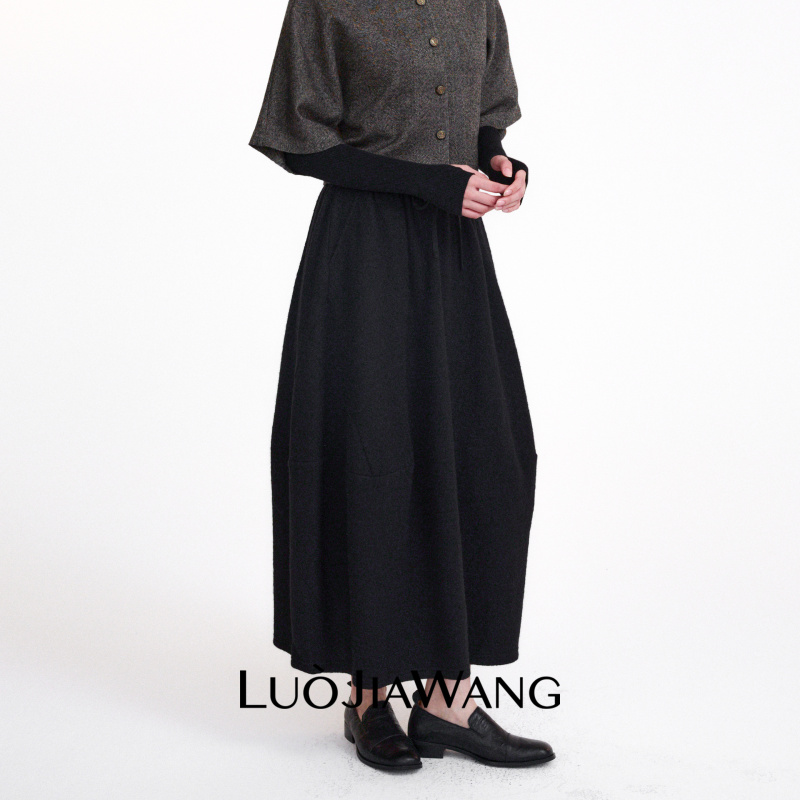 Artist's Skirt丨Luojiawang丨Sheep Wool丨Lazy Wool Versatile Flower Bud Skirt Solid Color Half Skirt