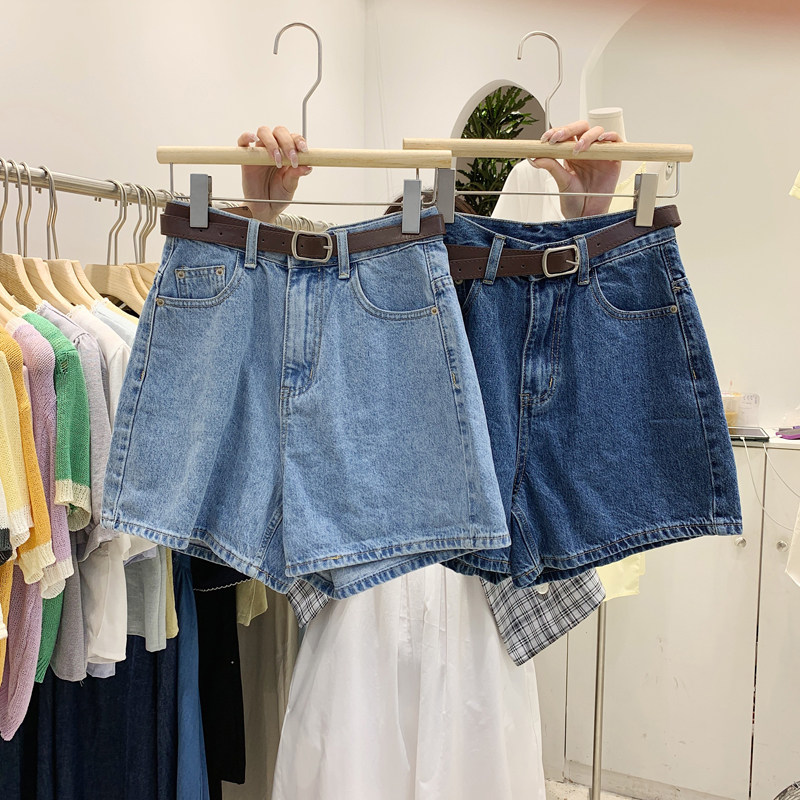 2022 summer new Korean Dongdaemun fashion literature and art small fresh Korean version loose all-match high waist denim shorts