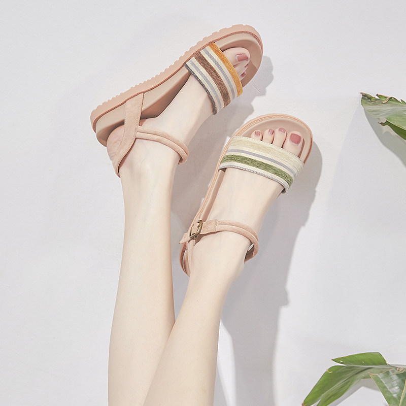 2022 Spring new line-style cingulum sandals women fairy wind flat-bottomed students bursting with thick bottom Roman shoes