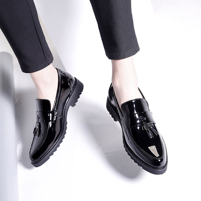 Summer lacquer leather Lefu One foot pedal small leather shoes men's stream Suynlen Custard Casual Sloth Korean version trendy bean-bean shoes