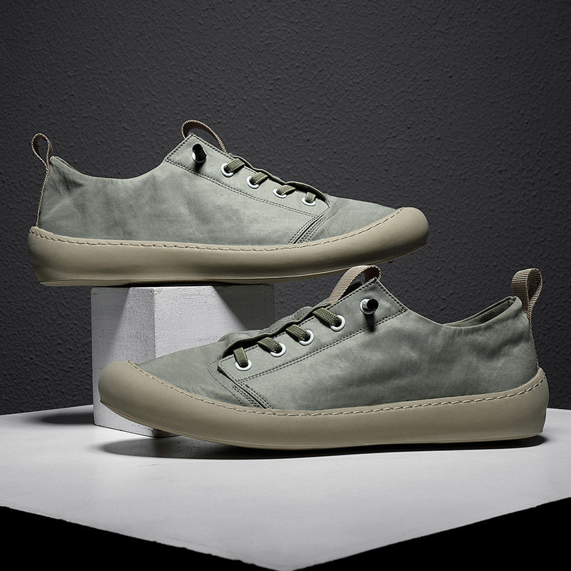 Male Shoe Boomer Shoes 2020 New Thin style Breathable Sloth Cloth Shoes One Foot foot Canvas Casual Shoes board Shoe Men's Korean version