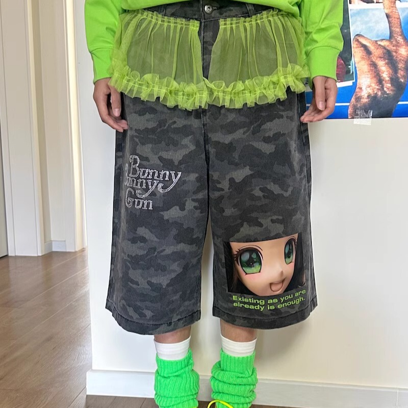 Bunnybunnygun Original Design Heavy-Duty Y2K Sweet Cool Camouflage Lace Spring and Summer Personalized Denim Capri Pants