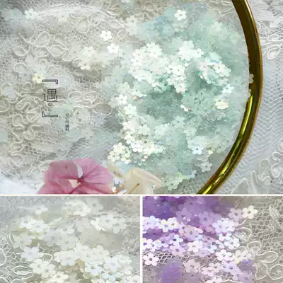 Mini doll accessories DIY handmade environmentally friendly high temperature resistant PET beads sequin flashes Barbie decorative accessories