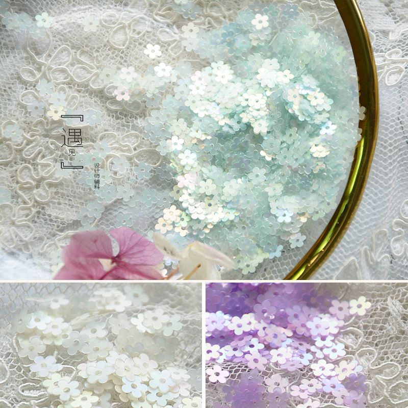 Mini Doll Clothes Accessories DIY Handmade Environmentally Friendly High Temperature Resistant Pet Beads Sequins Glitter Barbie Decorative Accessories