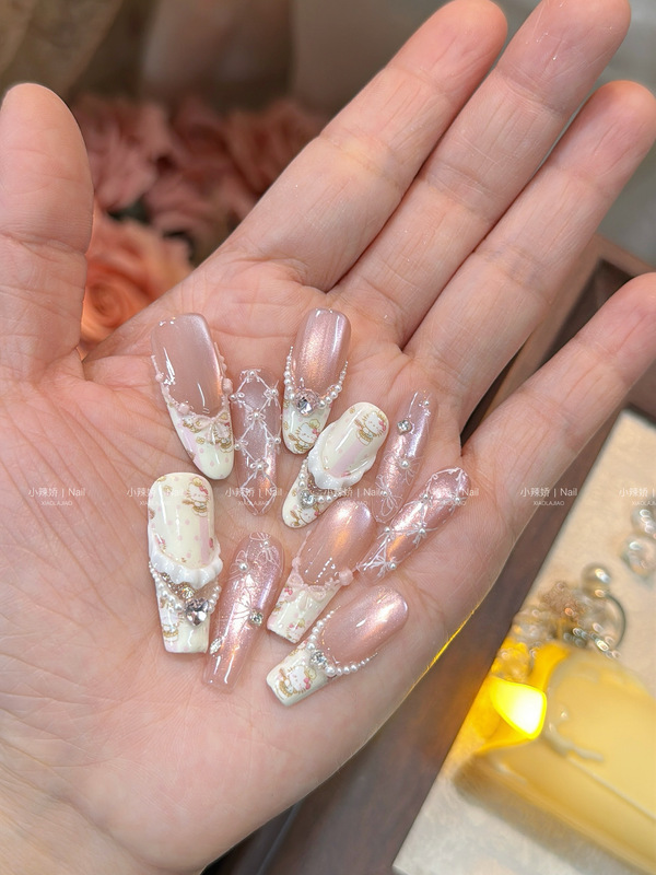 Little Spicy Cutie·【Kitty Cat】Sparkling Cat Eye Cute Cartoon Kitty Cat Handmade High-Quality Wearable Nails