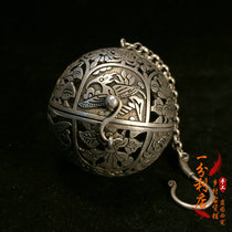 Antique miscellaneous folk handmade old silver round Republic of China silver sachet hollow carved bird silver pendant Cone incense burner pendant