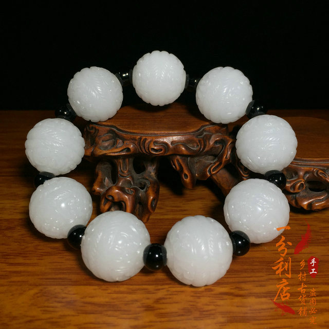 Xinjiang Laokeng and Tian Yuanyu Handmade by men's handmade sculptures such as Serpentine bracelet women's pearl gifts handheld-Taobao