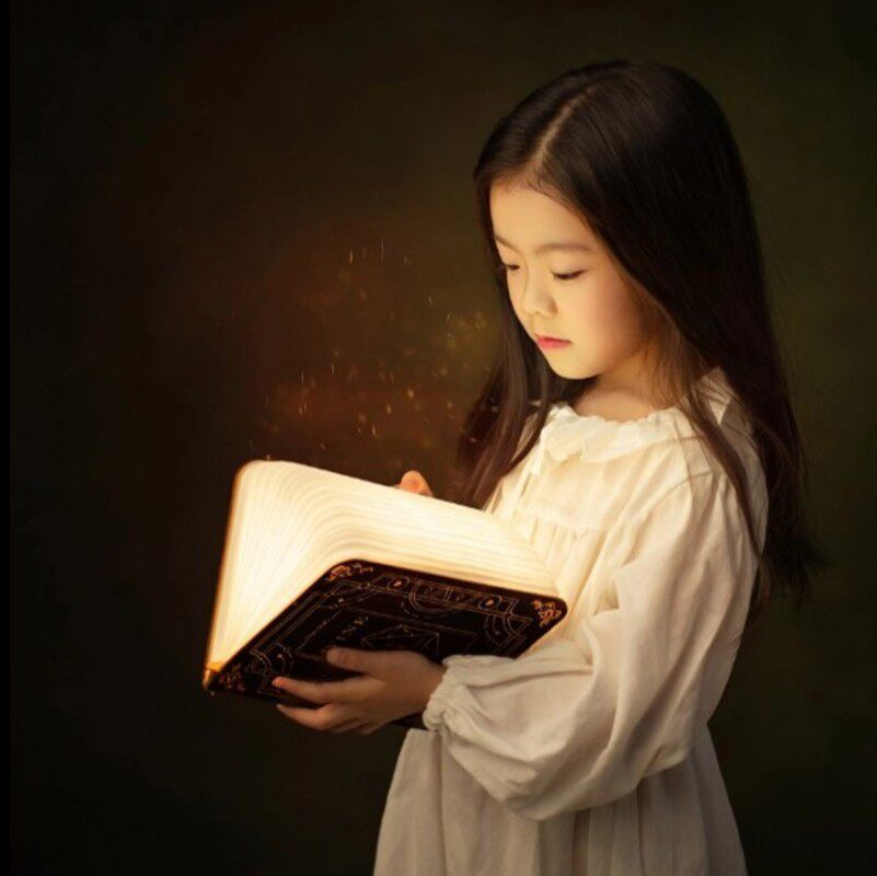Photo Gallery Photography Props Furnishing Creative Folding Book Lamp Children Room Decoration Gift Magic Book Light Night View LOED Light