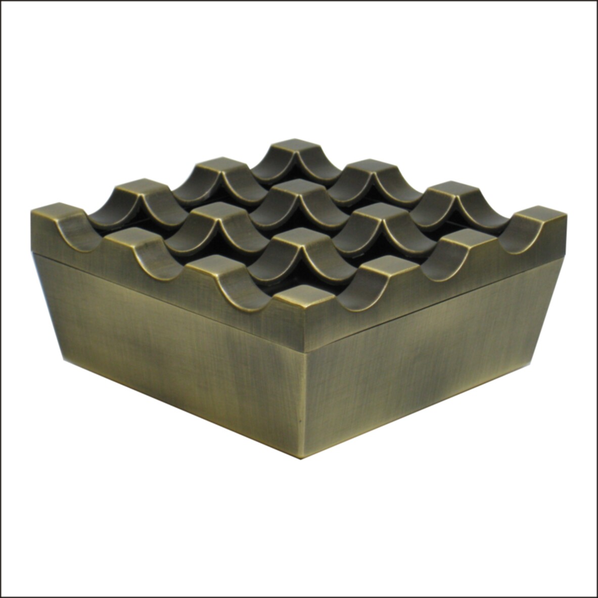 New green red bronze black silver trend 9 holes 16 holes Jiugong grid with lid well-shaped zinc alloy ashtray