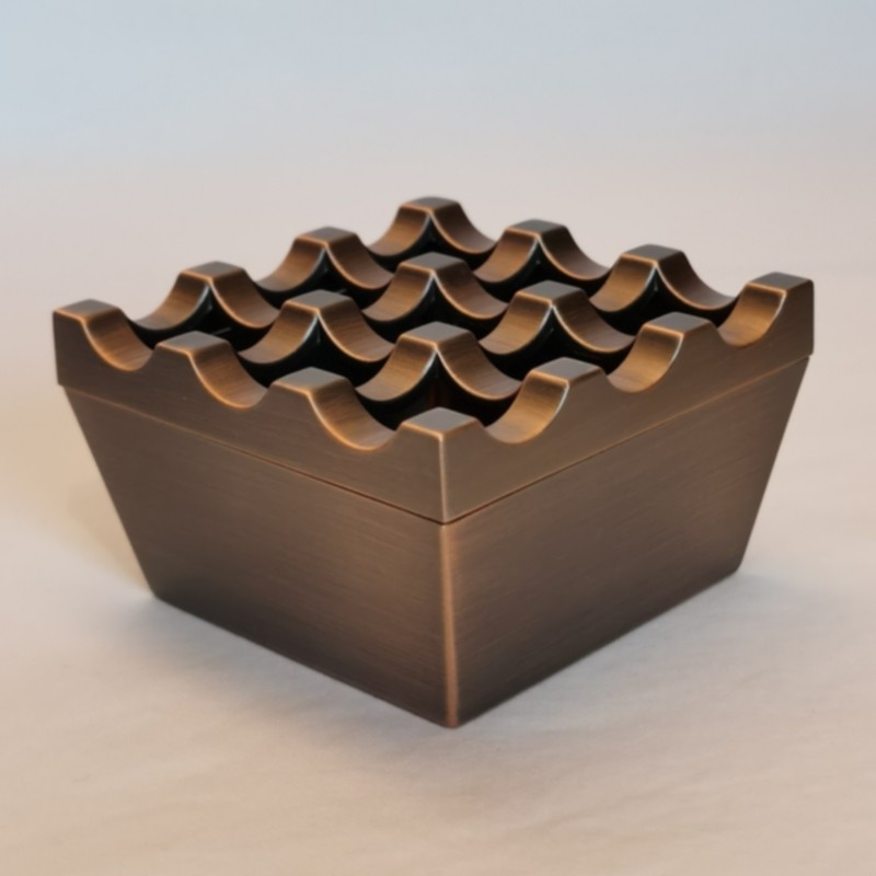 2021 ashtray new red bronze Nine Palace grid windproof belt cover square well shaped fashion retro zinc alloy home