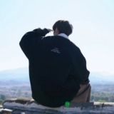 2024 Весна Новая мужская толстовка круглая воротника 360G Низкое плеч