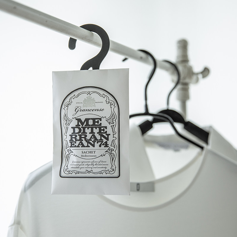 Japan Grancense SACHET sachet Car sachet Bedroom wardrobe hook Fragrance Aromatherapy bag