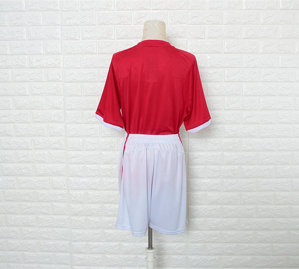 survêtement sport - Ref 564337 Image 13