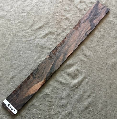 Bass Flower Ebony полосатый черный грипп гитара 700*80 Электрогитарная листовая листовая гитара Производство материала аксессуары