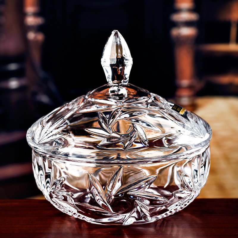 Imported Czech BOHEMIA Bohemia transparent crystal glass fruit plate with lid candy jar fruit bowl fruit plate