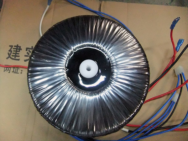 1600W two sets of 1600W ring transformer double 62V 6 3A (two groups of single 20V single sets double 18V 0 5A)