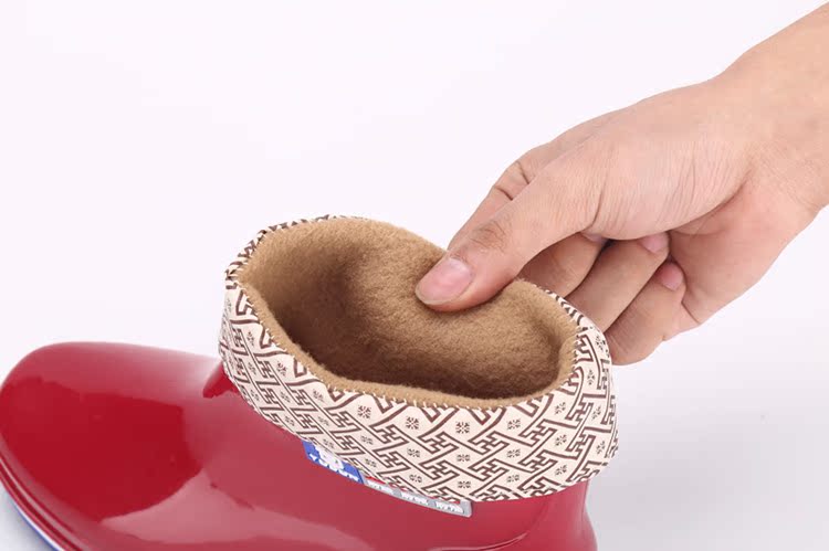 Giày đi mưa mùa hè cho nữ trượt cộng với nhung dành cho người lớn ủng đi mưa cao su
