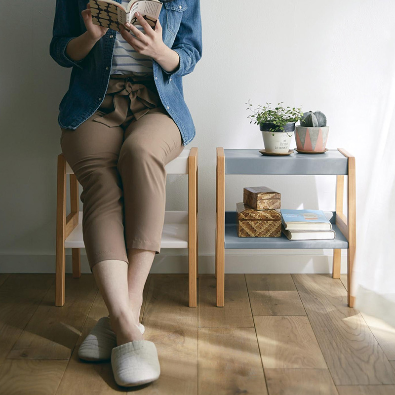 Solid wood creative square stool Household multi-functional small bench door change stool Nordic low stool Bedroom makeup stool