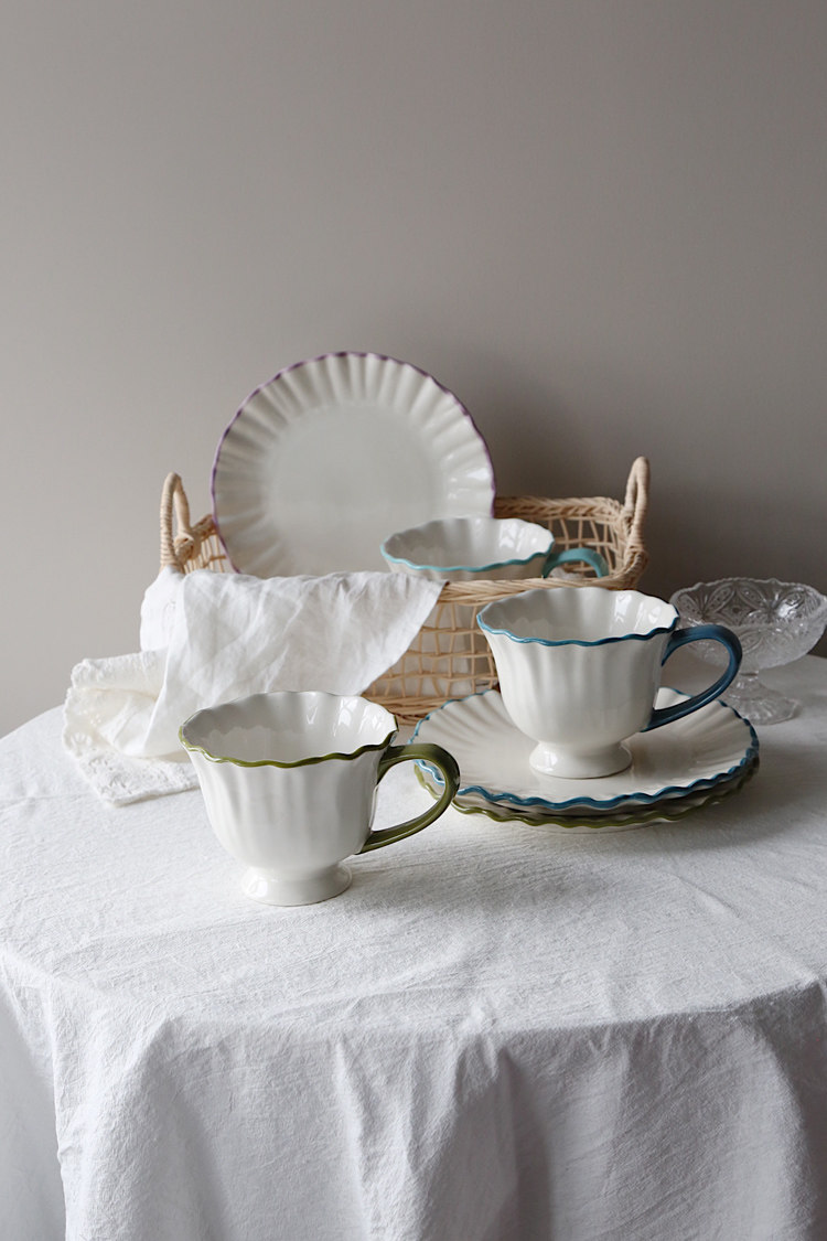 Lovelly Teenage Ensemble Color Sketching Han Style Retro Skirt Mug Dish Mark Cup Sweet Pint