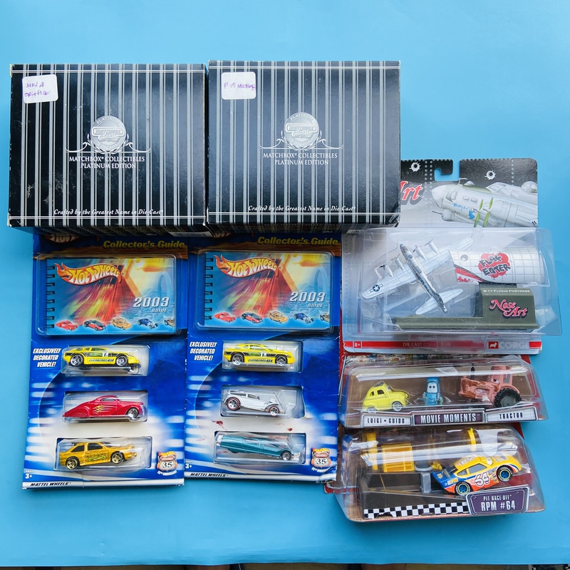 Hot Wheels Car Culture Matchbox Set 24 Hot Wheels Car Culture Matchbox Set 24