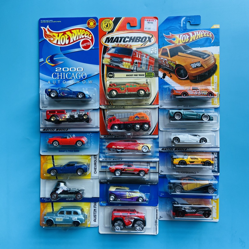 Hot Wheels Matchbox 1/64 Alloy Model Regular Card Collection 83 Hot Wheels Matchbox 1/64 Alloy Model Regular Card Collection 83