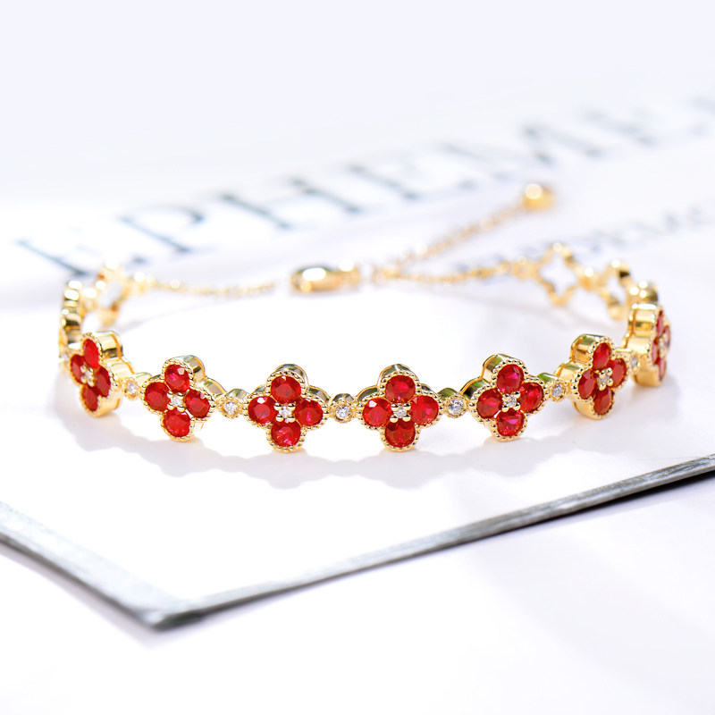 Nova Rainbow Jewel Natural Pigeon Blood Ruby Four-Leaf Clover Bracelet 18k Yellow Gold Set Diamond Bracelet Bracelet Woman