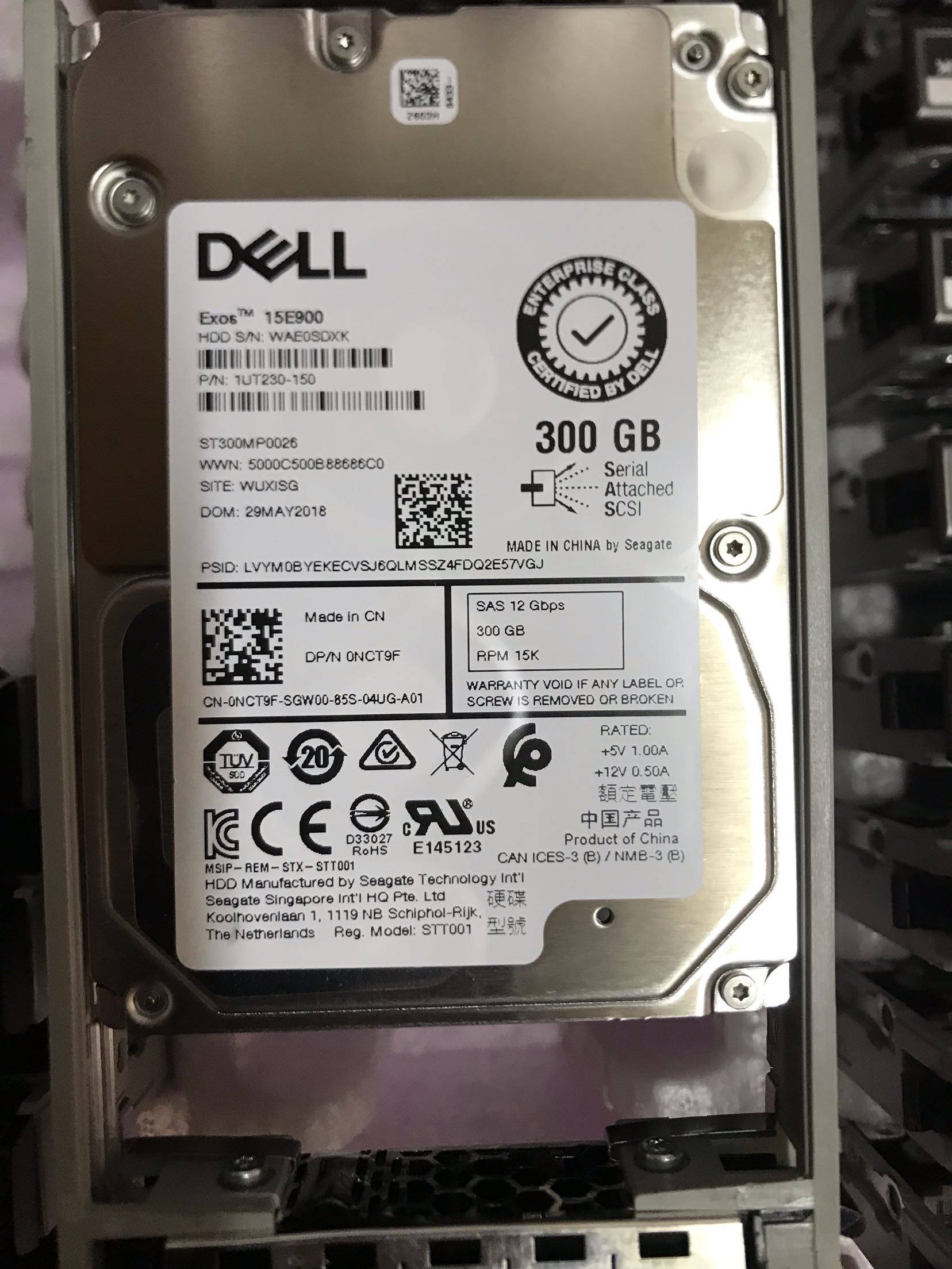 DELL DELL 300G 15K 2 5 12GB ST300MP0026 0NCT9F