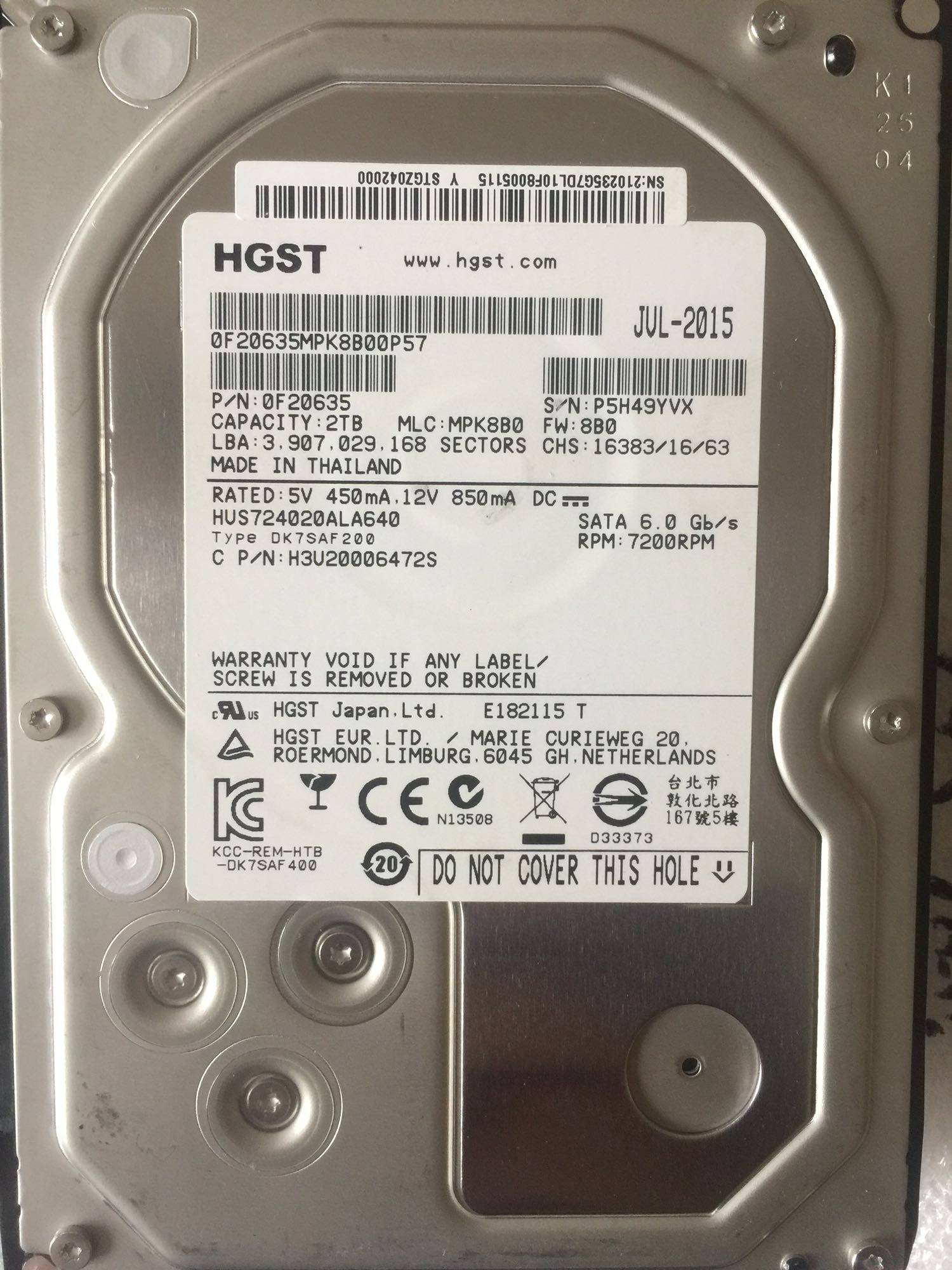 Hitachi 2T HUS724020ALA640 FW 8B0 0F20635 Storage disk