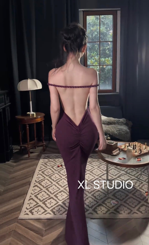 French-Style Elegant Ladylike Halter Neck Backless Ruched Hip-Hugging Dress Sexy Slim-Fit Bodycon Gown Long Dress