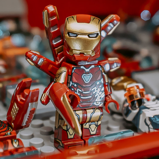 Chinese building blocks Avengers Iron Man suit MK85 Tony Stark minifigure boy assembly toy