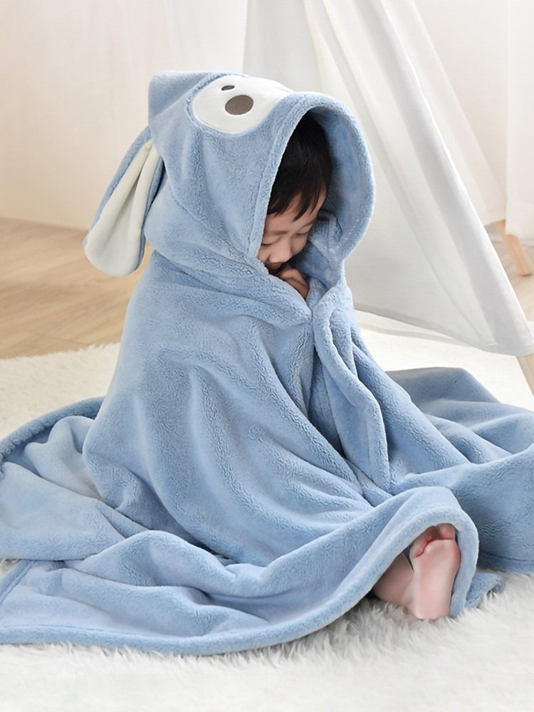 Japanese children's bath towel hooded cloak coral velvet absorbent quick-drying baby boy bathrobe autumn and winter thickening