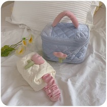 Japan cute makeup bag senior ladies and ladies portable large capacity handwashwashing bag box