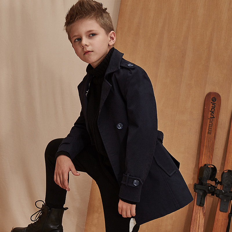 Boys windbreaker jacket 2022 new spring and autumn tide medium and long version children's Korean version of the Western style middle-aged children's British style autumn clothes