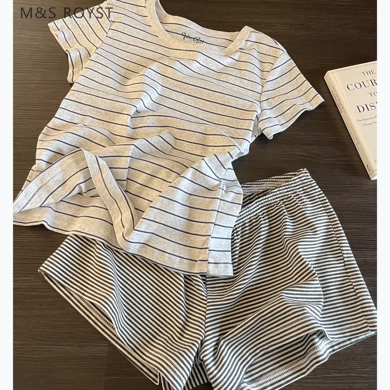 British Ms Cloud Cotton Pajamas for Women 2026 New Summer Gray Striped Short-Sleeved Simple Home Wear That Can Be Worn Outside