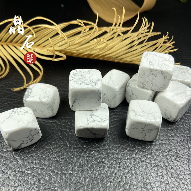 Кистлер 天然水晶碎石白松石原石方块摆件鱼缸花盆造景家居装饰矿石标本石