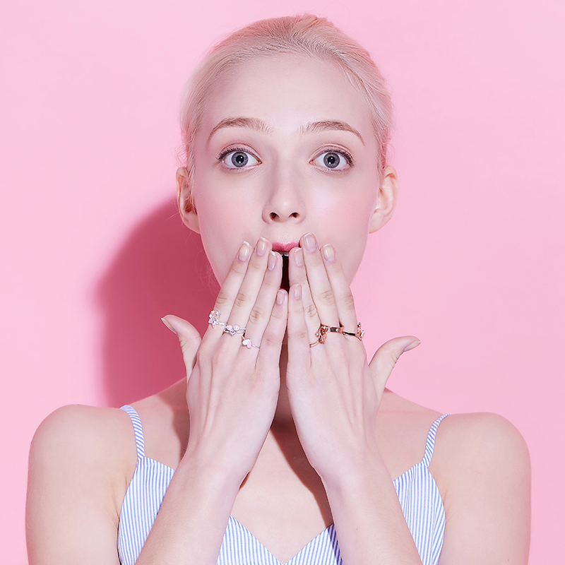 Taobao photography outer mold patchwork Clothing shooting Underwear jewelry jewelry jewelry Women's clothing shooting Product video production