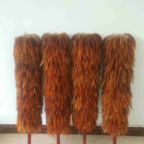 Chicken feathers wool traps dust removal telescopic family car with no hair loss decoration wall chicken feather sweep professional dust removal