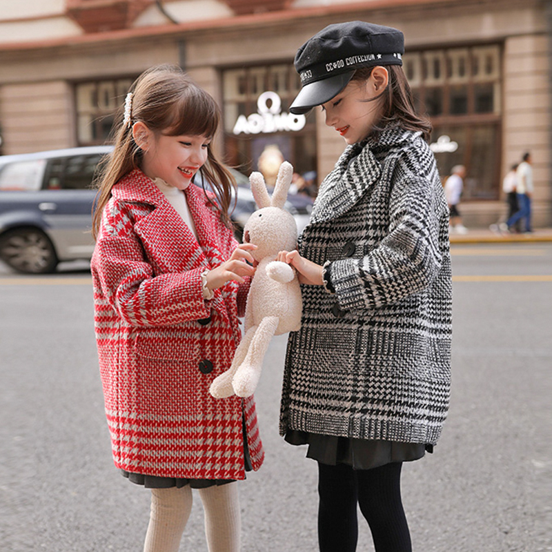 Girls'coat 2022 new gas in the big children's hair - white plastic coat red medium - long winter dress