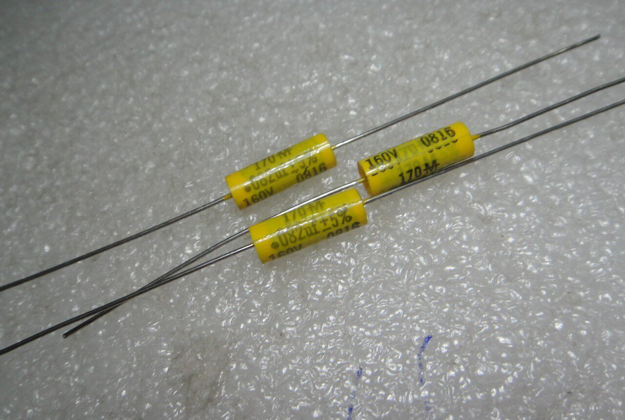 MALLORY 0 082uf 160v (82nf 823)New Axial Film Capacitor