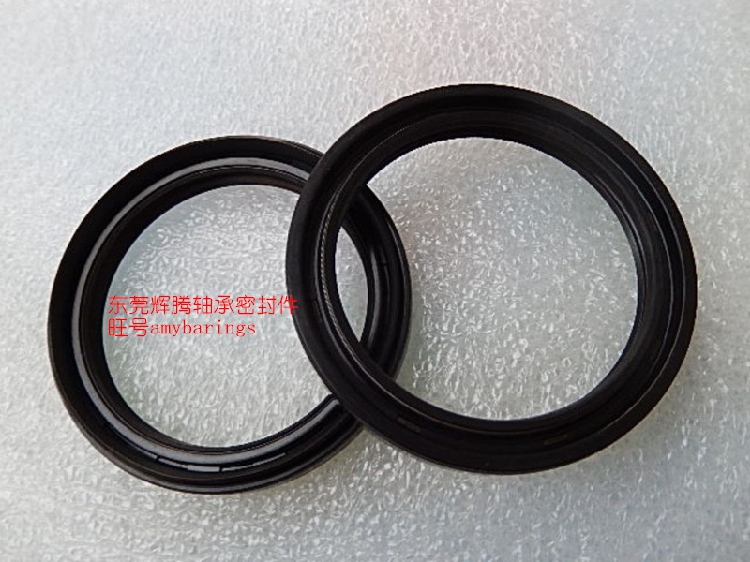 Car V Isuzu rear wheel oil seal 95 * 132 * 12 22
