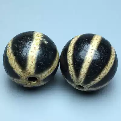 Tibetan old bag pulp horseshoe pattern weathered round melon beads a pair of beads waist beads bracelet necklace